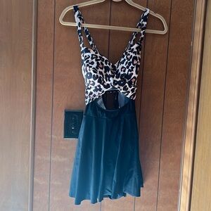 B2prity women’s one piece swim dress leopard print. Size medium